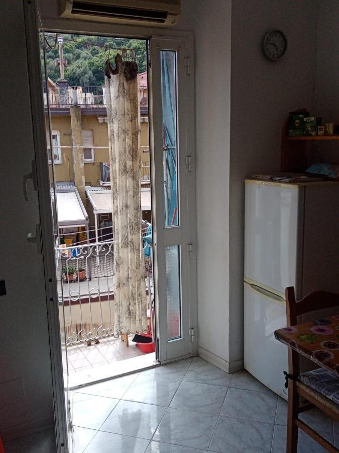 Casa Albarosa, 10 Min Walk Train Station, Free Parking. Apartment La Spezia Bagian luar foto