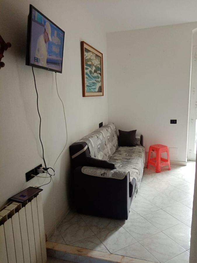 Casa Albarosa, 10 Min Walk Train Station, Free Parking. Apartment La Spezia Bagian luar foto