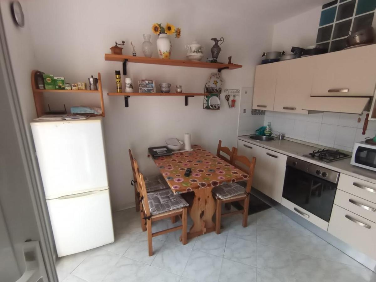 Casa Albarosa, 10 Min Walk Train Station, Free Parking. Apartment La Spezia Bagian luar foto